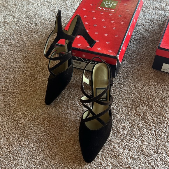 Nina Kathyna - Bittersweet Velvet, 8 - Picture 3 of 3